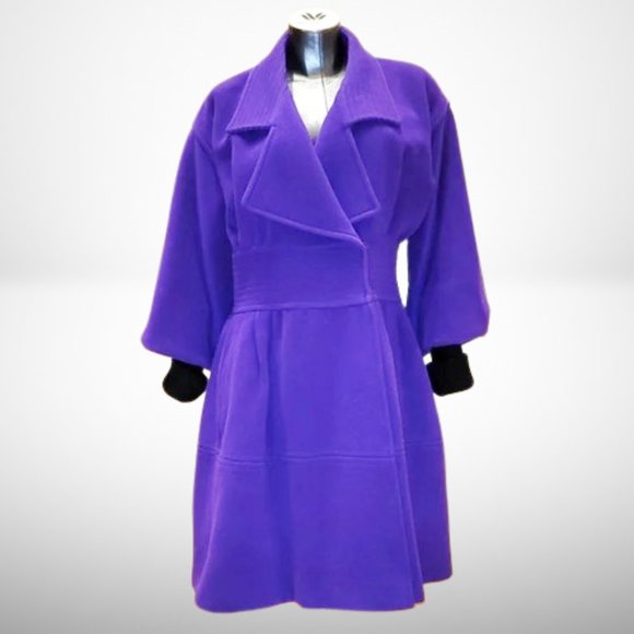 Christian Lacroix Jackets & Blazers - Christian Lacroix Stunning Luxurious Wool & Cashmere Coat.